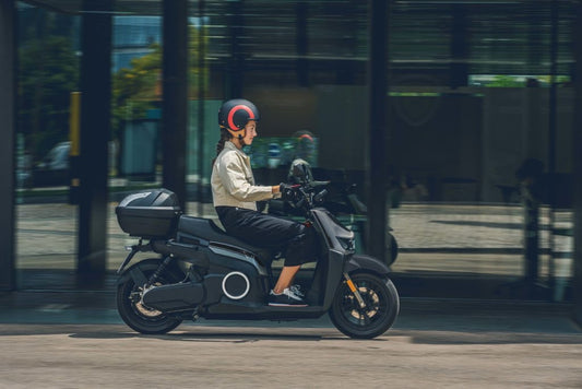 Renting de motos eléctricas para empresas: una solución flexible y económica
